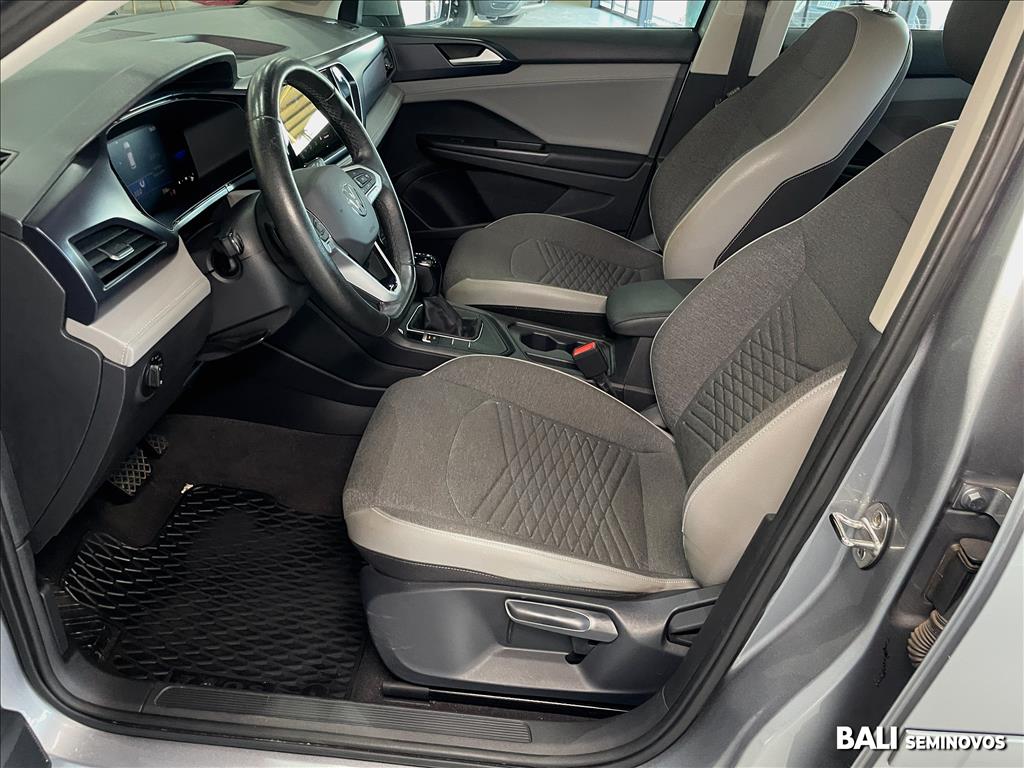 TAOS 1.4 250 TSI TOTAL FLEX COMFORTLINE AUTOMÁTICO11