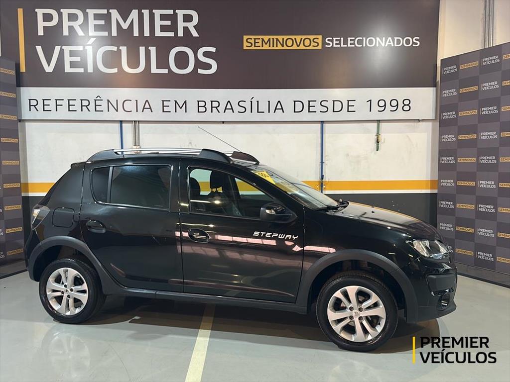 SANDERO 1.6 16V SCE FLEX STEPWAY DYNAMIQUE MANUAL SANDERO 1.6 16V SCE FLEX STEPWAY DYNAMIQUE MANUAL