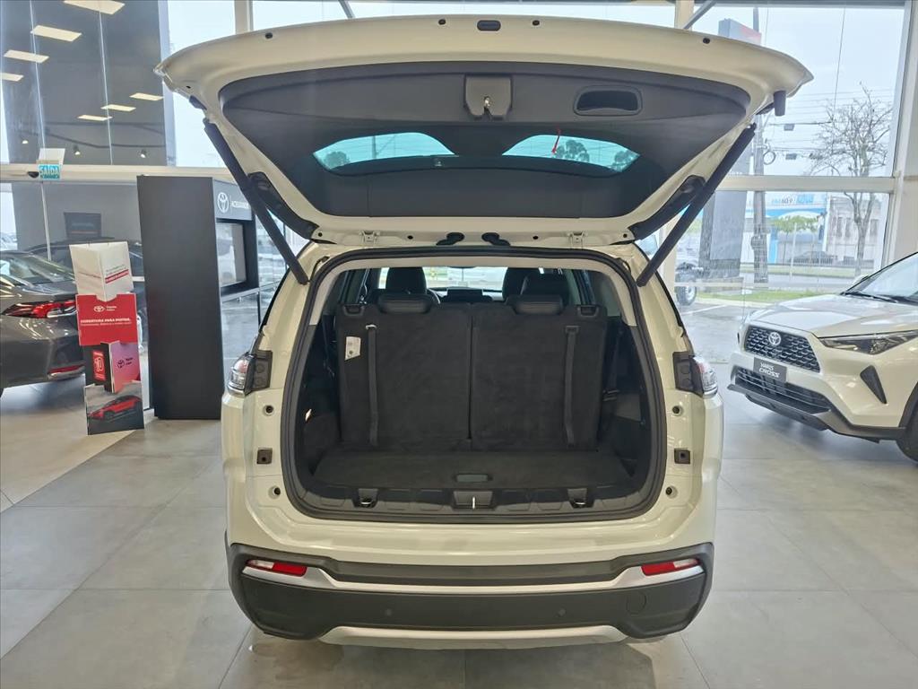 COMMANDER 1.3 T270 TURBO FLEX LIMITED AT68