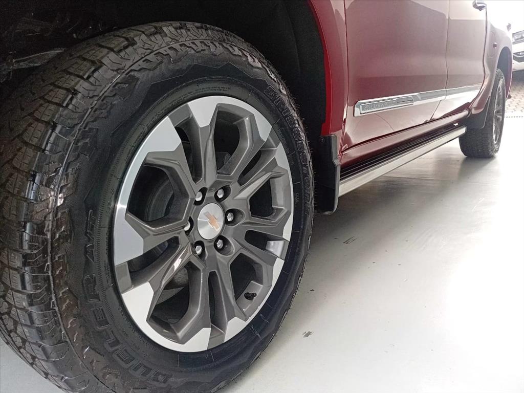 SILVERADO 5.3 V8 GASOLINA 1500 HIGH COUNTRY 4X4 AUTOMÁTICO