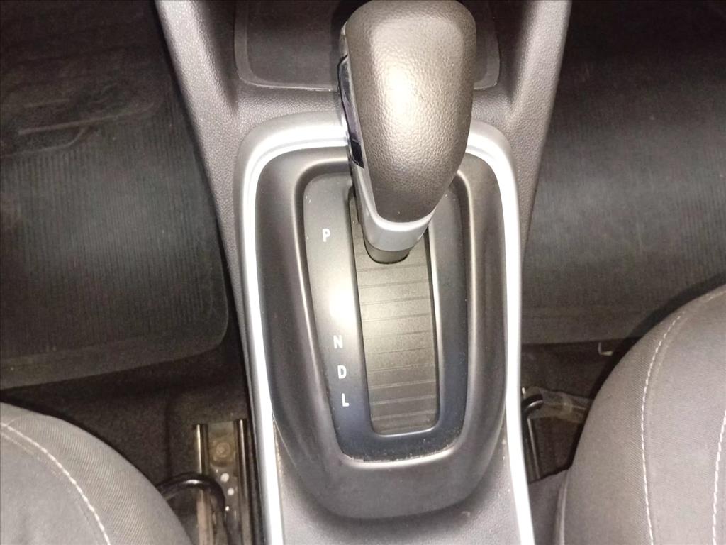 TRACKER 1.0 TURBO FLEX LT AUTOMÁTICO14