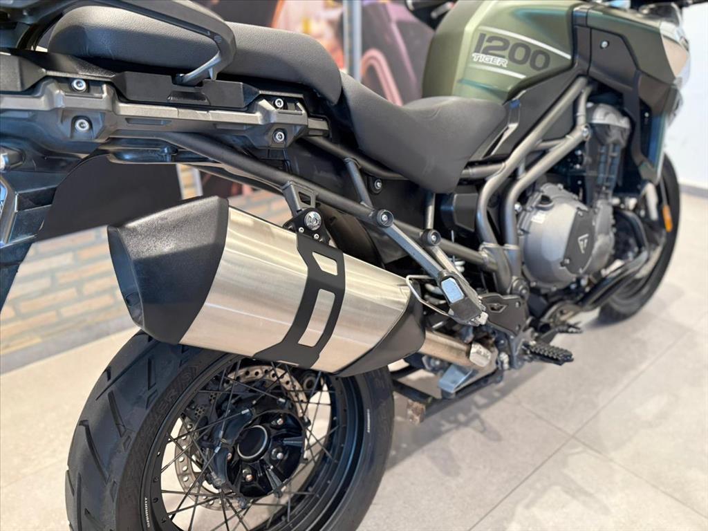TRIUMPH-TIGER-1200 XCX