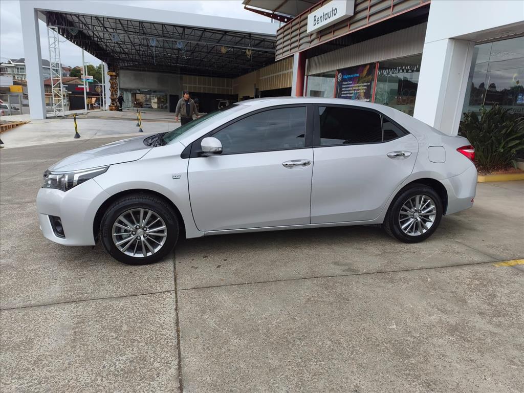 COROLLA 2.0 XEI 16V FLEX 4P AUTOMÁTICO9