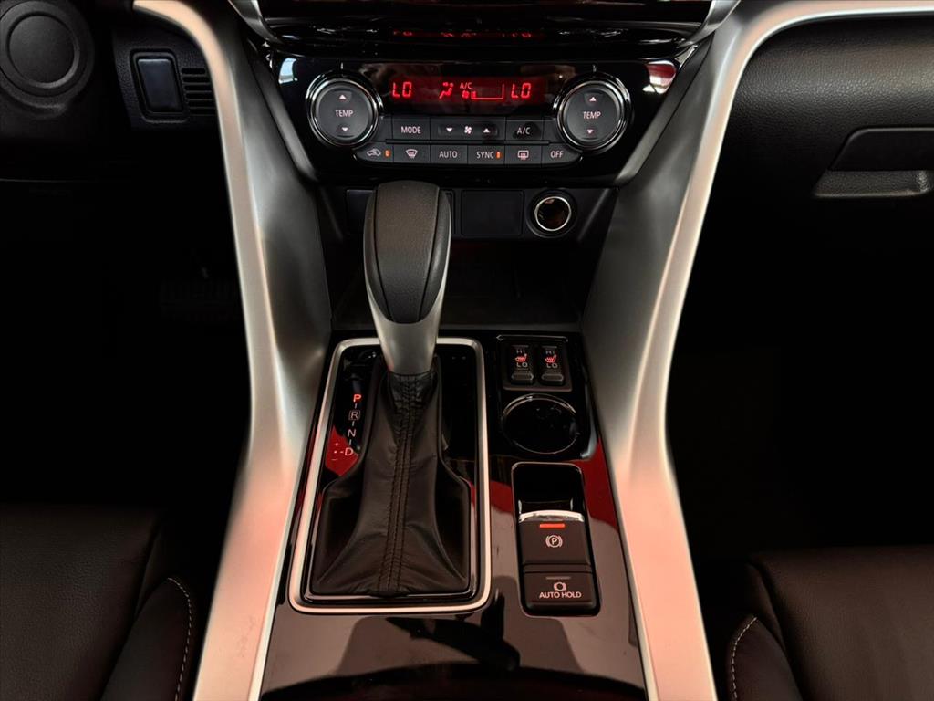 Mitsubishi-ECLIPSE CROSS-1.5 MIVEC TURBO GASOLINA HPE CVT