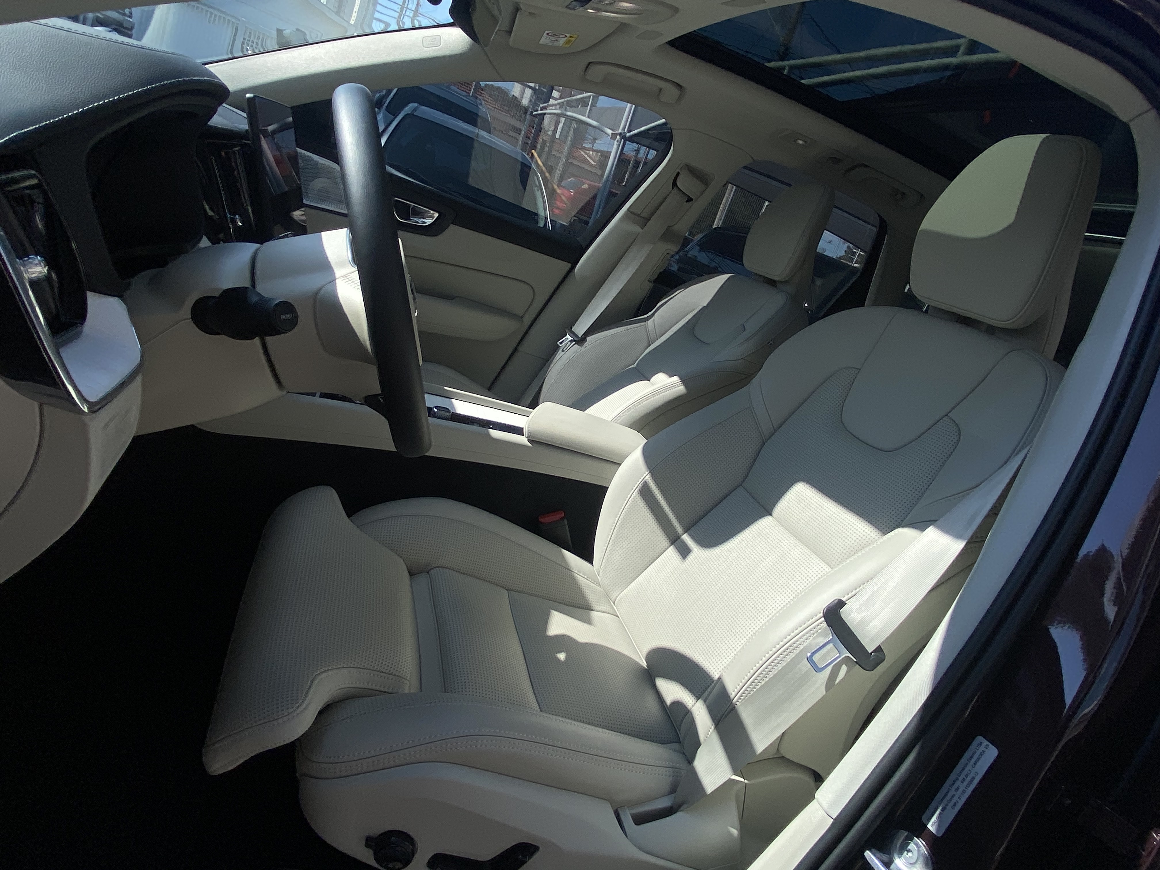 XC60 2.0 T8 PHEV ULTRA DARK AWD GEARTRONIC9