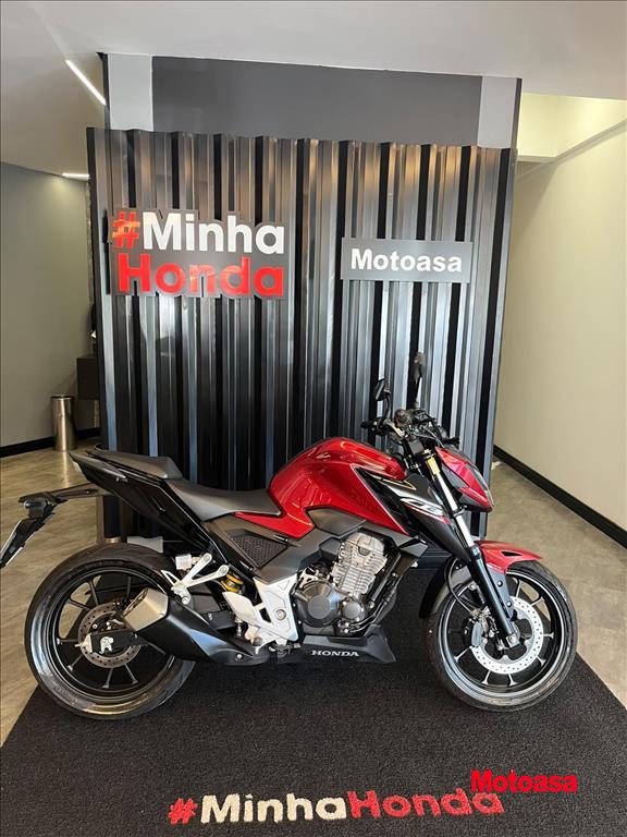 CB 300F TWISTER ABS3