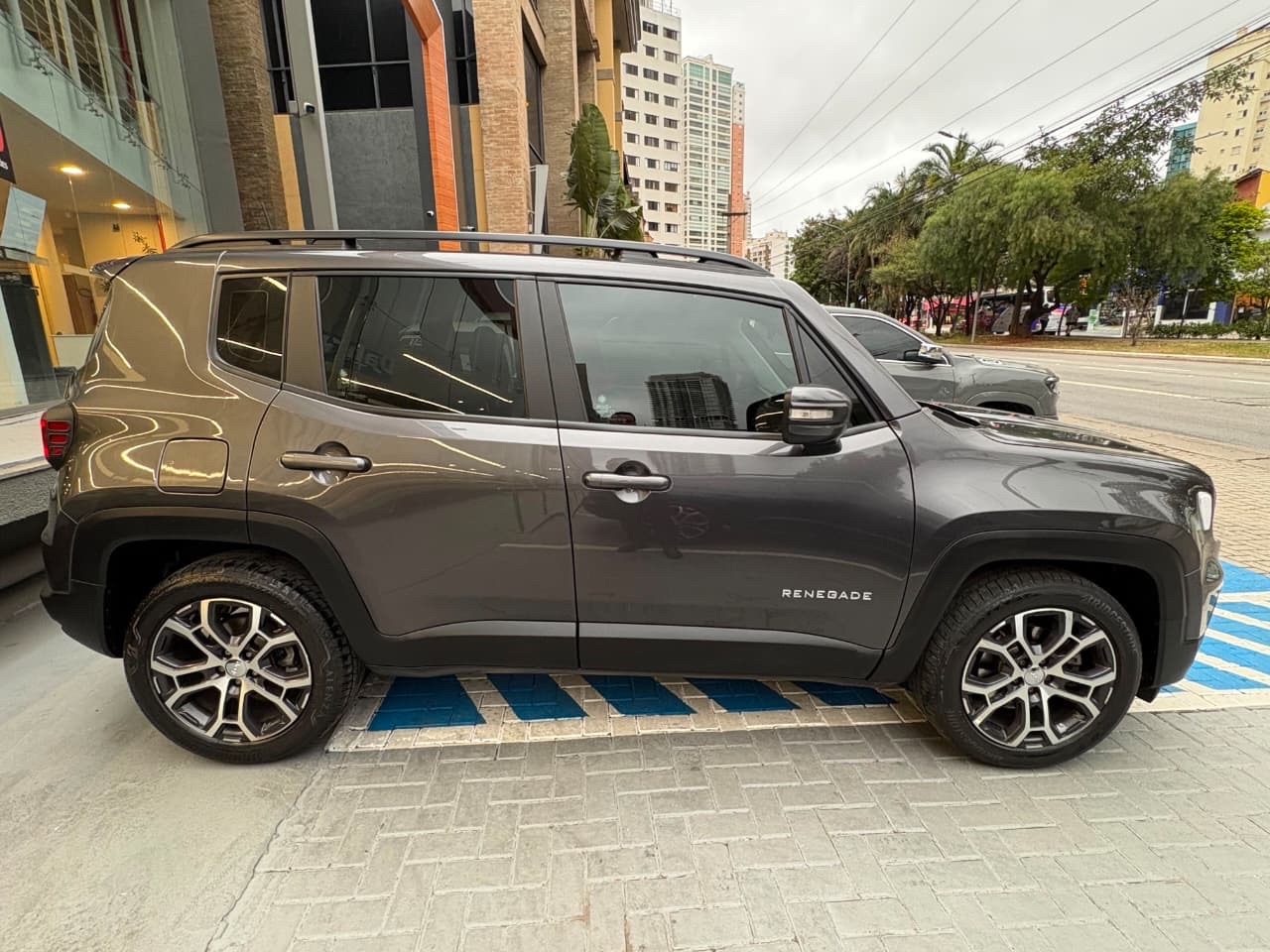 RENEGADE 1.3 T270 TURBO FLEX LONGITUDE AT611