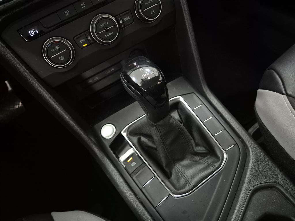TAOS 1.4 250 TSI TOTAL FLEX COMFORTLINE AUTOMÁTICO TAOS 1.4 250 TSI TOTAL FLEX COMFORTLINE AUTOMÁTICO
