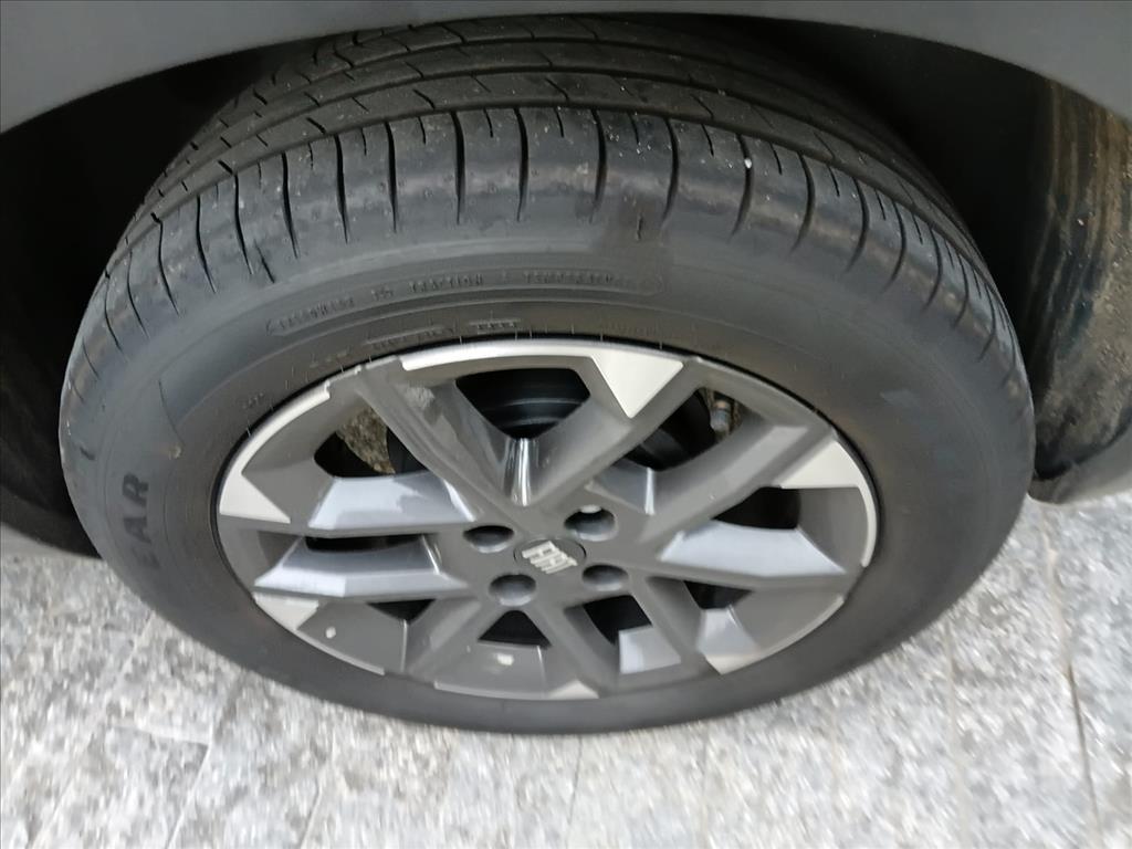 Fiat-PULSE-1.0 TURBO 200 HYBRID AUDACE CVT
