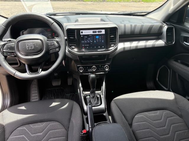 TORO 1.3 TURBO 270 FLEX FREEDOM AT63