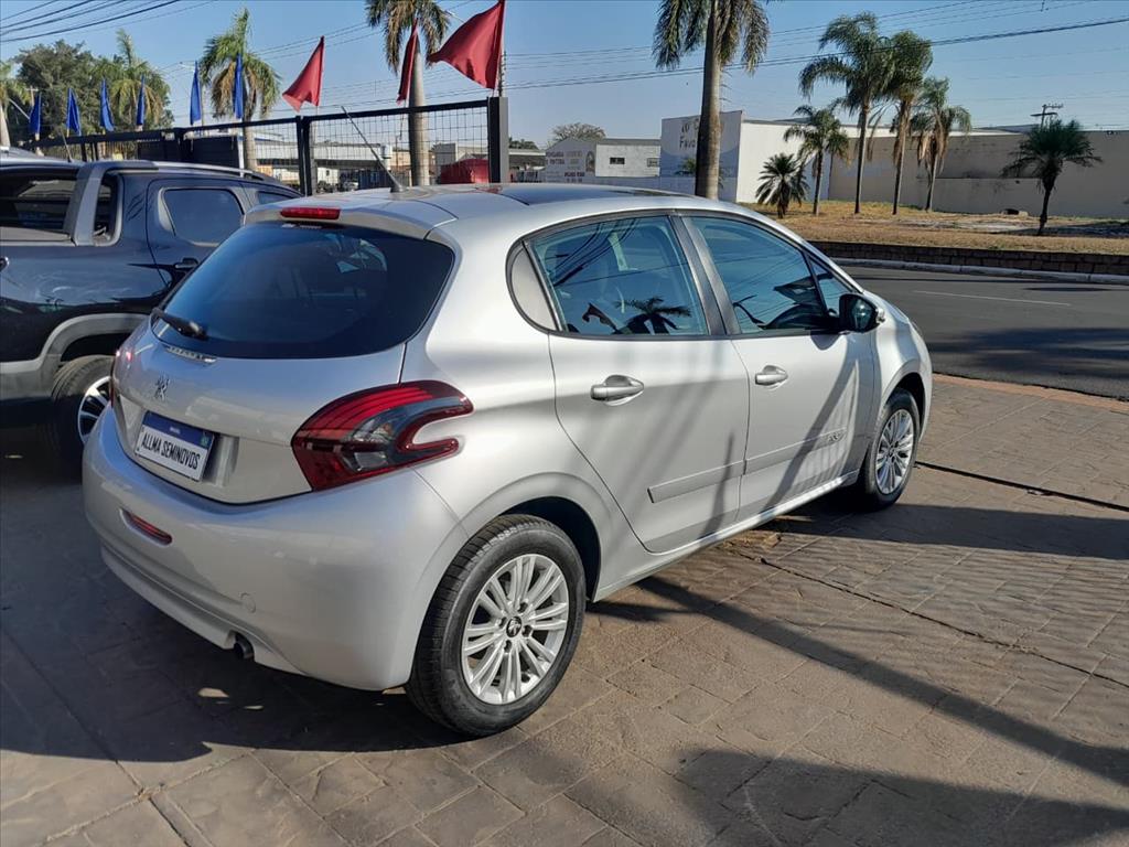 208 1.2 ALLURE 12V FLEX 4P MANUAL 208 1.2 ALLURE 12V FLEX 4P MANUAL