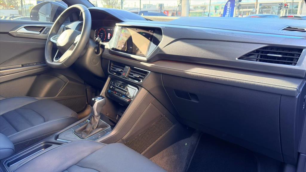 TAOS 1.4 250 TSI TOTAL FLEX HIGHLINE AUTOMÁTICO12