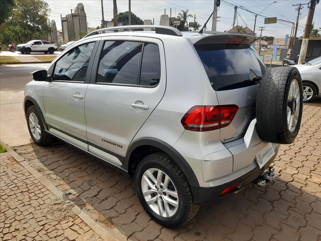 CROSSFOX 1.6 MI FLEX 8V 4P MANUAL