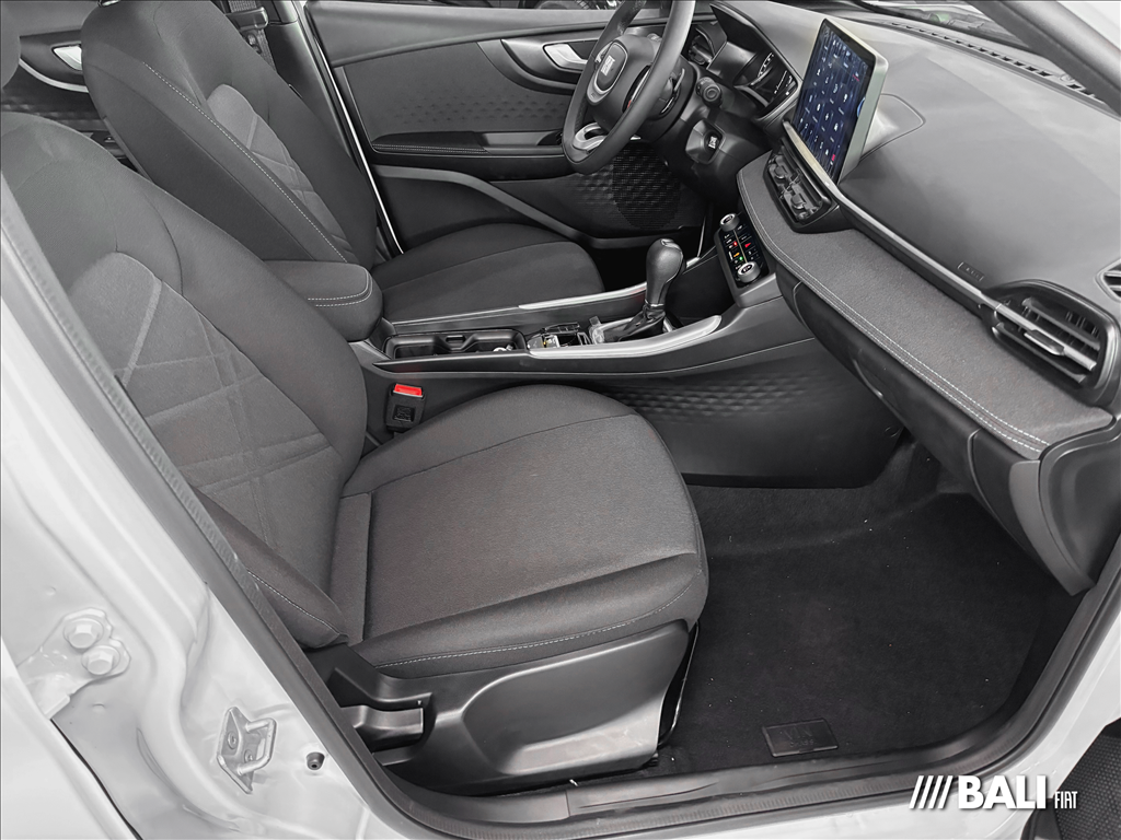 FASTBACK 1.0 TURBO 200 HYBRID AUDACE CVT10