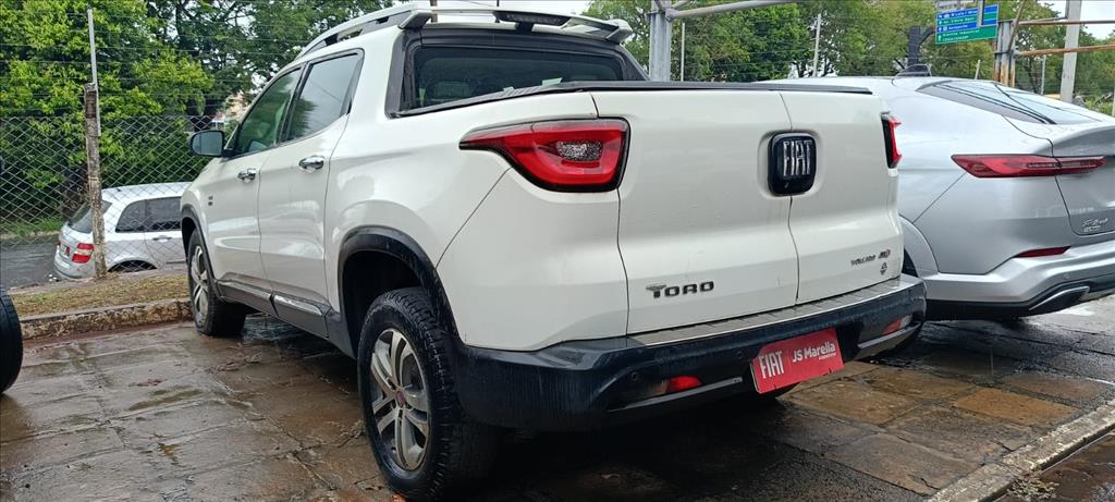 TORO 2.0 16V TURBO DIESEL VOLCANO 4WD AT93