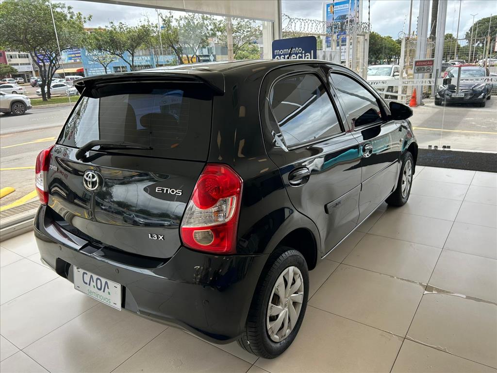 Toyota-ETIOS-1.3 X 16V FLEX 4P AUTOMÁTICO