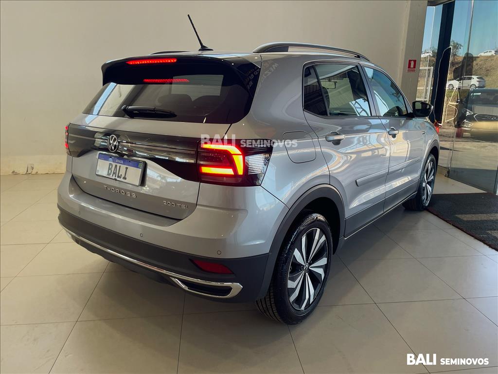 T-CROSS 1.0 200 TSI TOTAL FLEX COMFORTLINE AUTOMÁTICO3