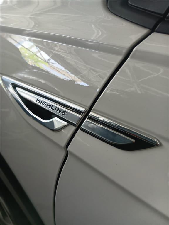 NIVUS 1.0 200 TSI TOTAL FLEX HIGHLINE AUTOMÁTICO10