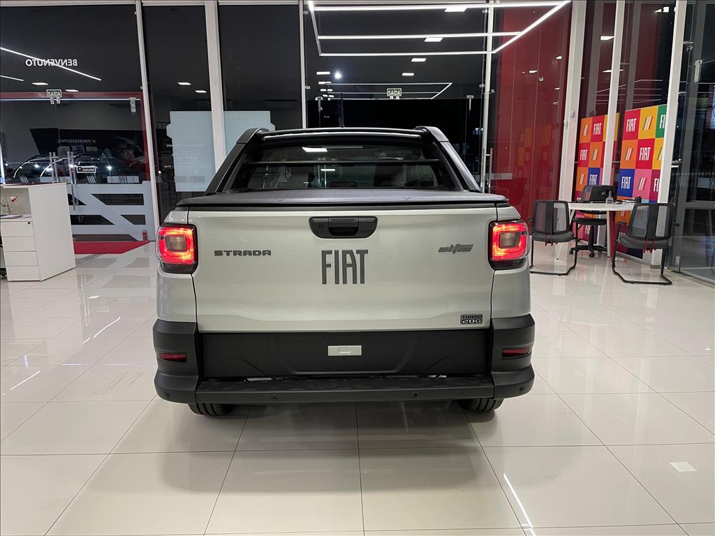 STRADA 1.0 TURBO 200 FLEX ULTRA CD CVT5