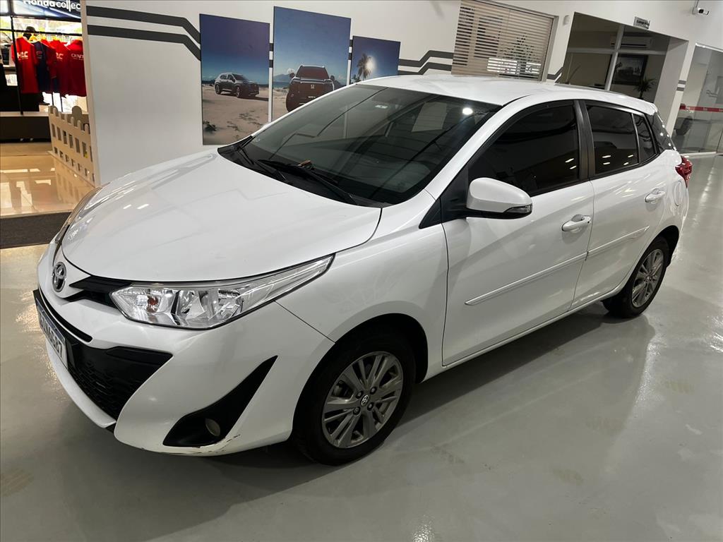 YARIS 1.5 16V FLEX XL PLUS CONNECT MULTIDRIVE