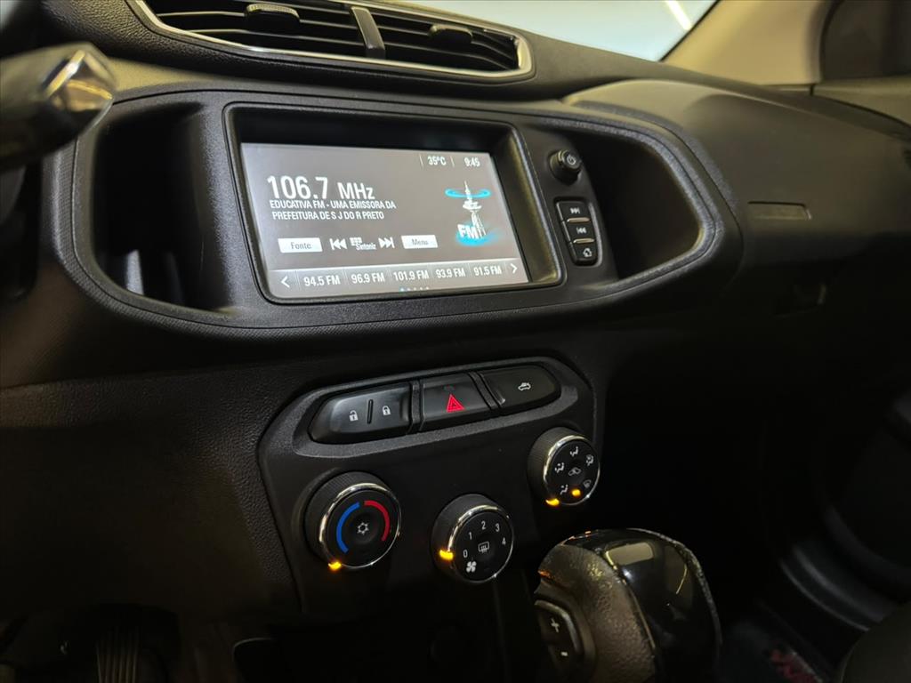 ONIX 1.4 MPFI LTZ 8V FLEX 4P AUTOMÁTICO11