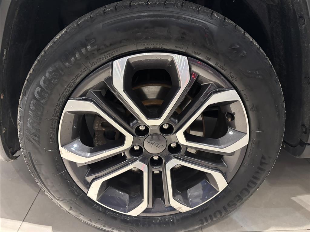 COMMANDER 1.3 T270 TURBO FLEX LIMITED AT620