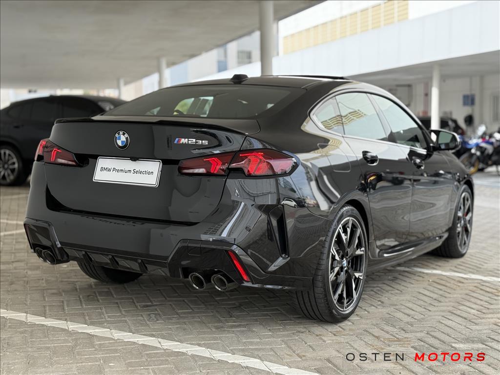 BMW-M235i-2.0 16V TURBO GASOLINA XDRIVE GRAN COUPÉ STEPTRONIC