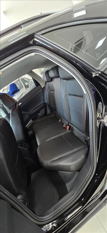 NIVUS 1.0 200 TSI TOTAL FLEX COMFORTLINE AUTOMÁTICO9