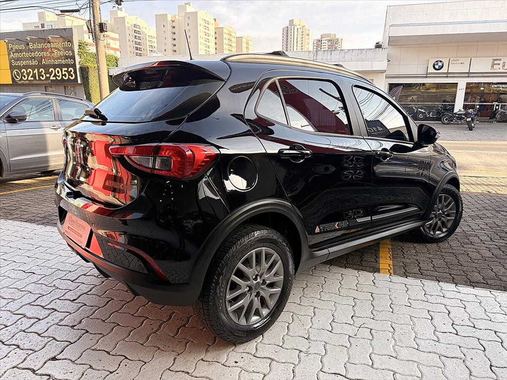 Fiat Argo - 1.8 E.TORQ FLEX TREKKING AT6