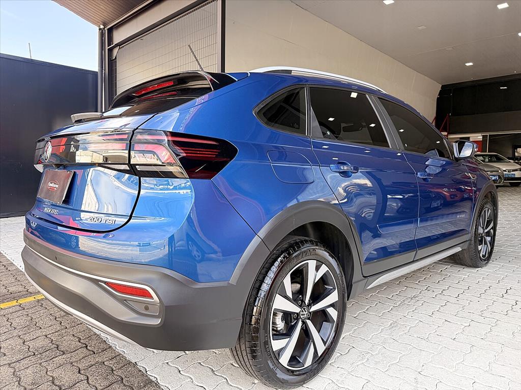 Volkswagen Nivus - 1.0 200 TSI TOTAL FLEX HIGHLINE AUTOMÁTICO