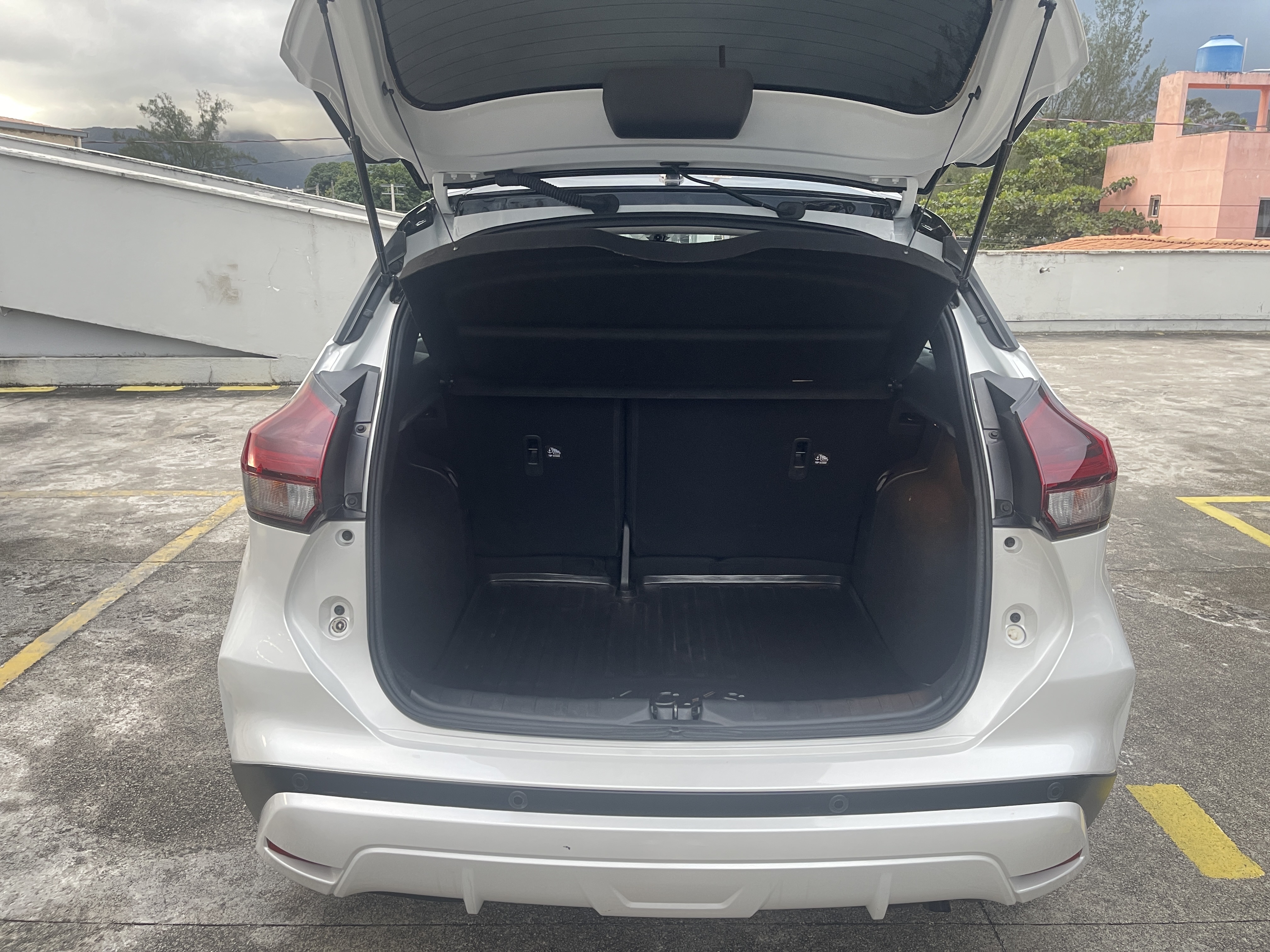 KICKS 1.6 16V FLEXSTART EXCLUSIVE XTRONIC5
