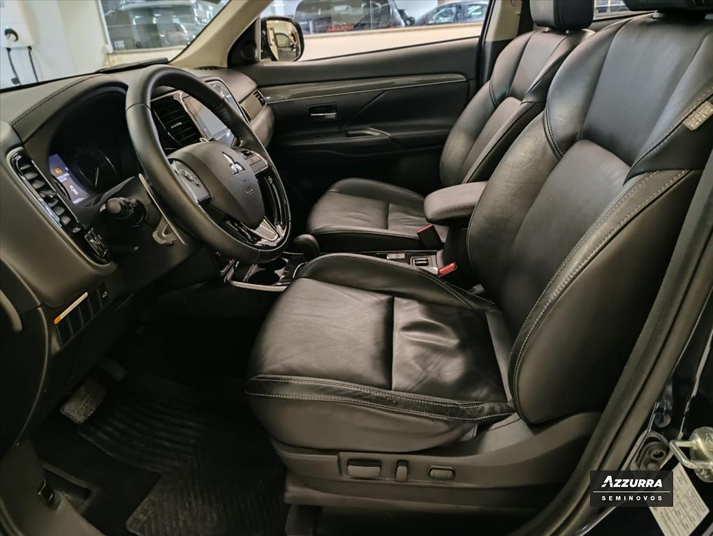 OUTLANDER 2.0 MIVEC GASOLINA HPE AUTOMÁTICO14