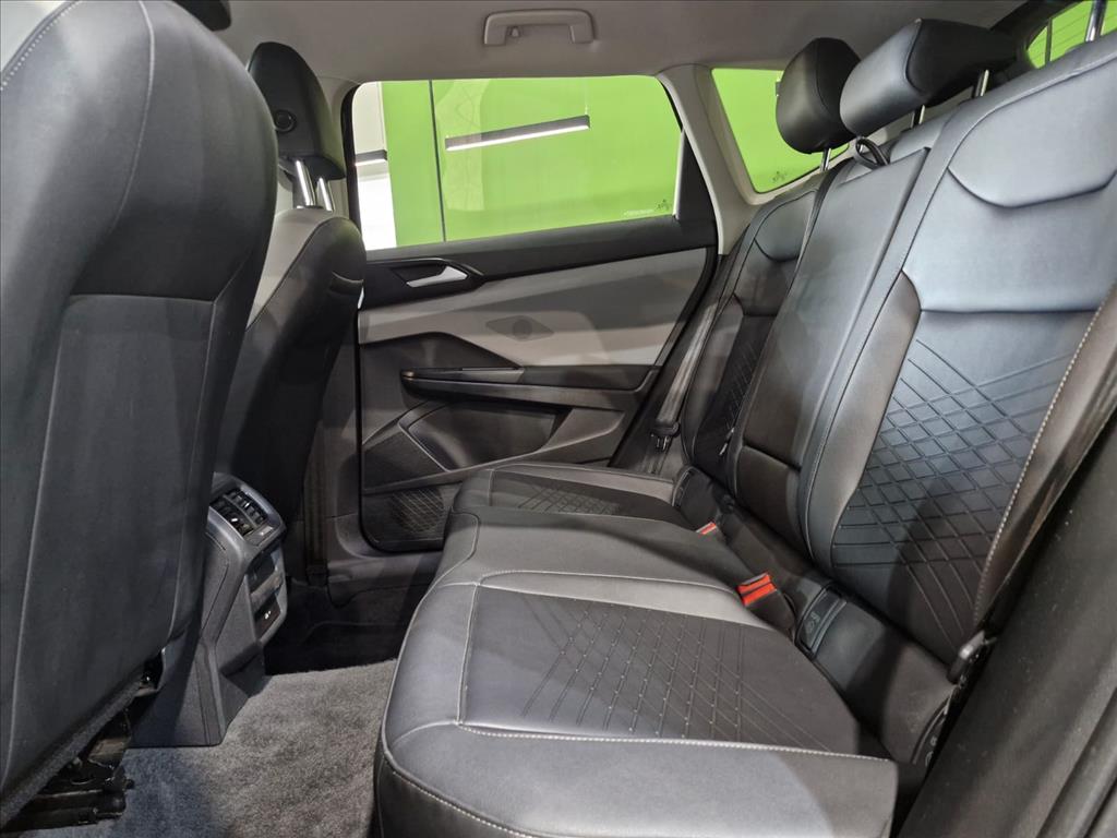 TAOS 1.4 250 TSI TOTAL FLEX COMFORTLINE AUTOMÁTICO14