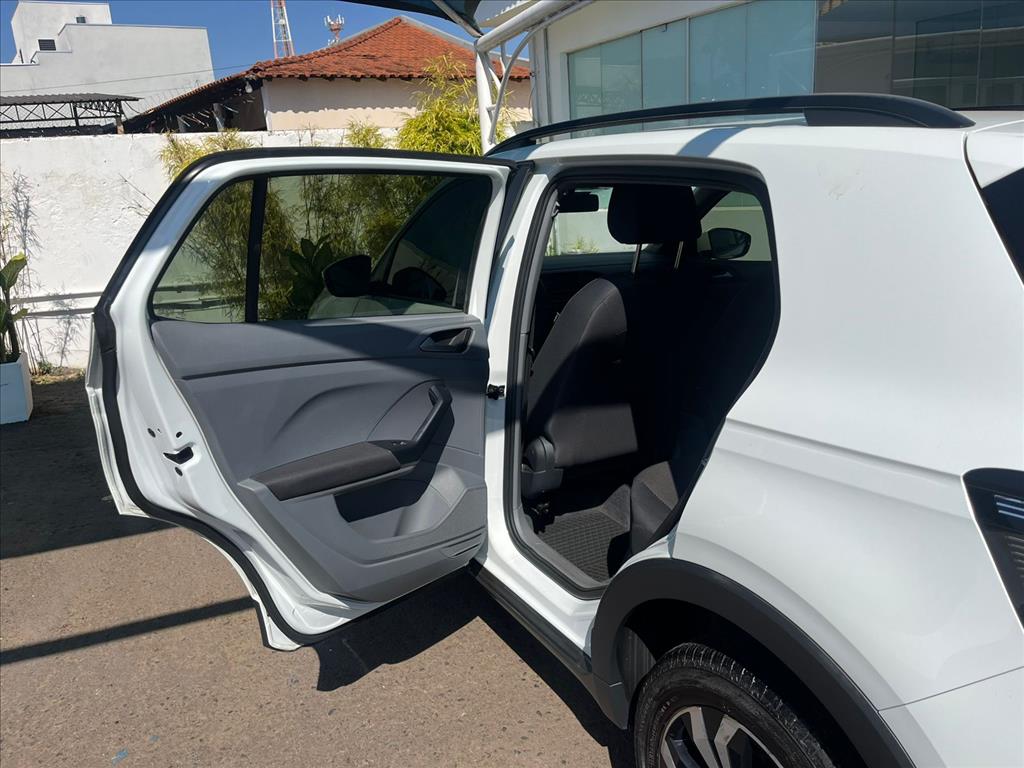 T-CROSS 1.0 200 TSI TOTAL FLEX SENSE AUTOMÁTICO