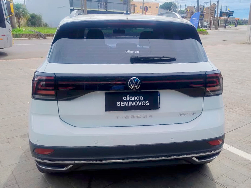 T-CROSS 1.0 200 TSI TOTAL FLEX COMFORTLINE AUTOMÁTICO4