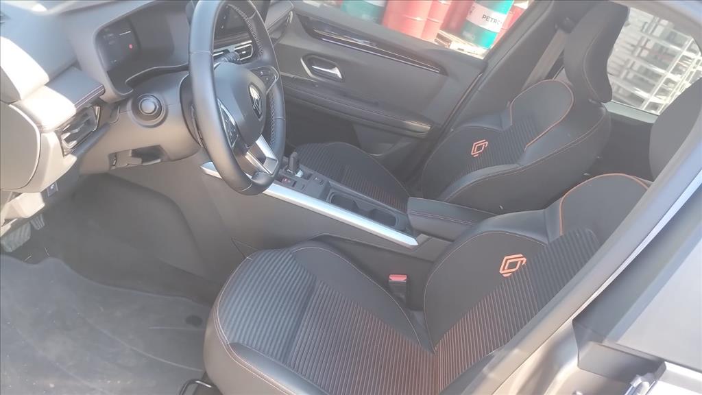 Renault-KARDIAN-1.0 TCE FLEX PREMIÉRE EDITION EDC