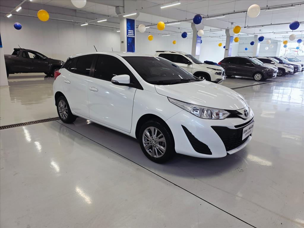 YARIS 1.5 16V FLEX XL PLUS CONNECT MULTIDRIVE9