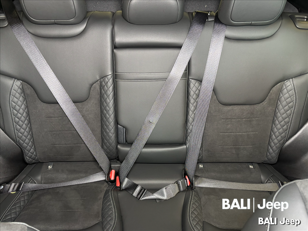 COMPASS 2.0 HURRICANE 4 TURBO GASOLINA BLACKHAWK AT917