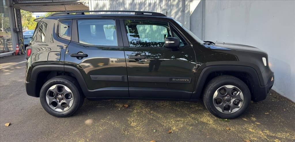RENEGADE 1.8 16V FLEX 4P AUTOMÁTICO5