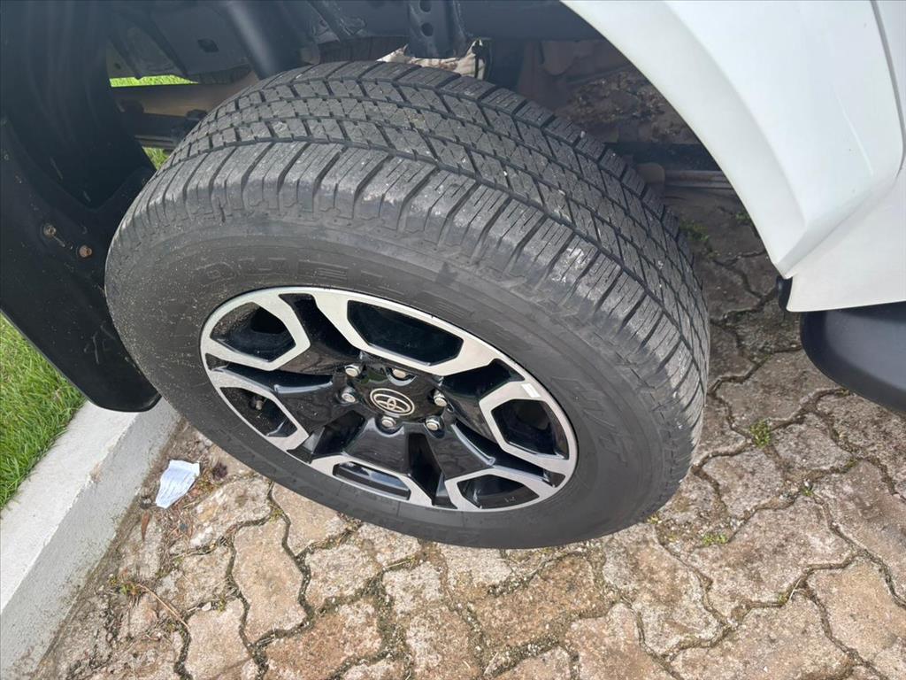 HILUX 2.8 D-4D TURBO DIESEL CD SRX 4X4 AUTOMÁTICO11