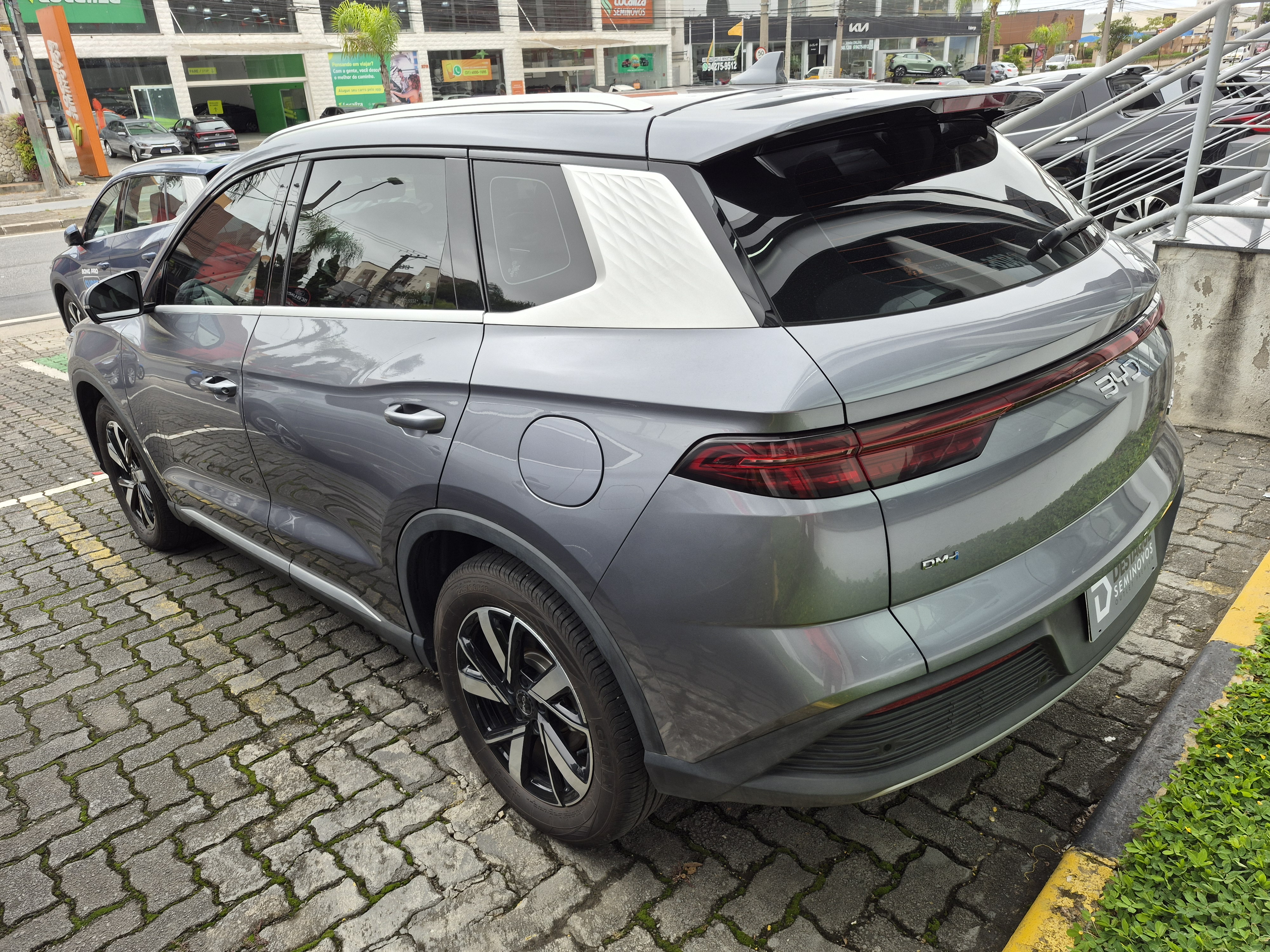 Foto ilustrativa do carro