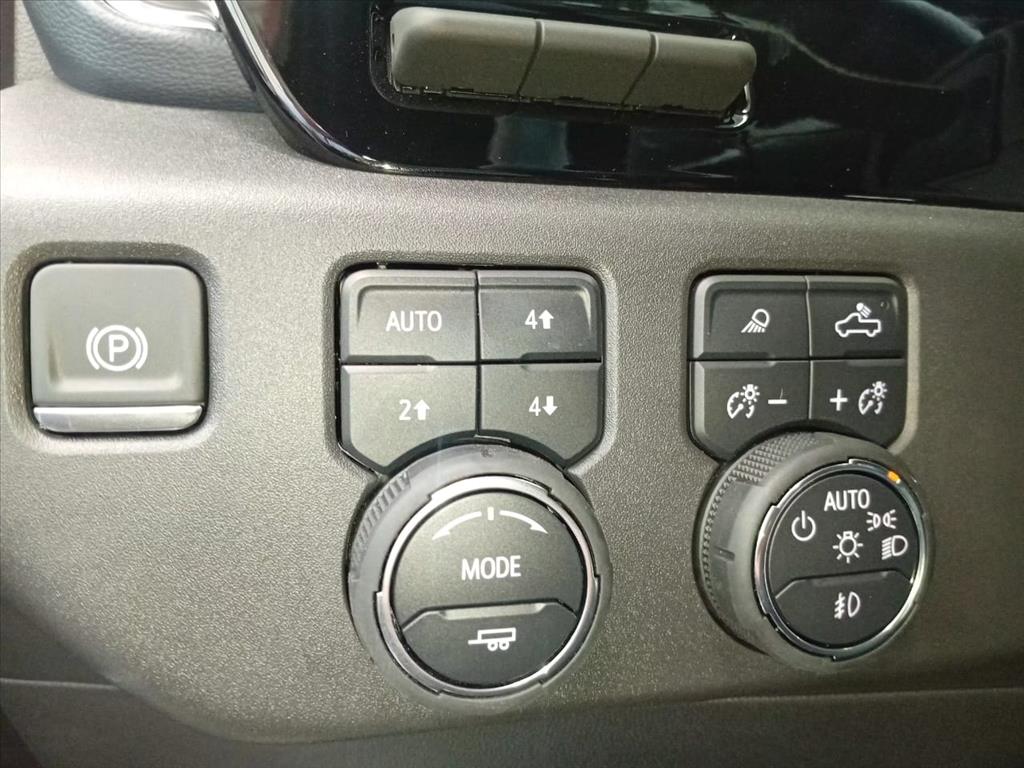 SILVERADO 5.3 V8 GASOLINA 1500 HIGH COUNTRY 4X4 AUTOMÁTICO
