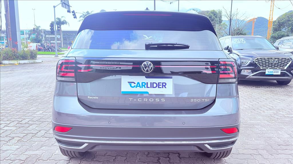 T-CROSS 1.4 250 TSI TOTAL FLEX HIGHLINE AUTOMÁTICO3