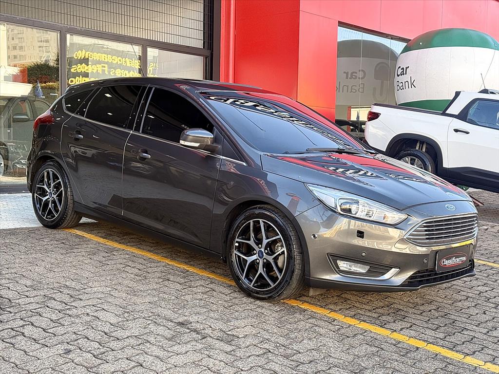 Ford Focus - 2.0 TITANIUM PLUS 16V FLEX 4P POWERSHIFT