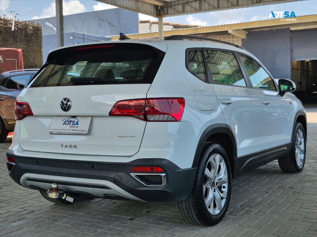 VOLKSWAGEN TAOS 1.4 250 TSI TOTAL FLEX COMFORTLINE AUTOMÁTICO