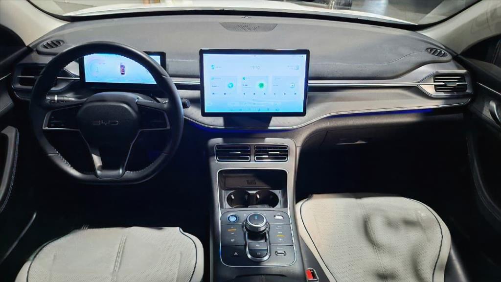 KING 1.5 DM-I PHEV GS AUTOMÁTICO5