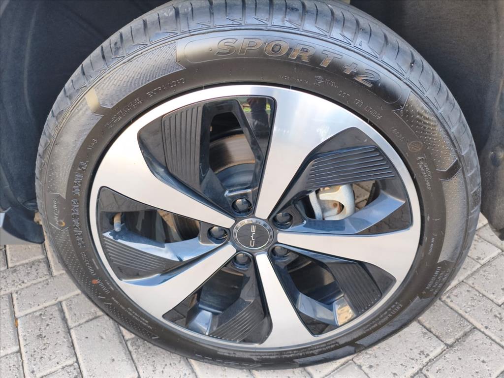 SONG PLUS 1.5 DM-I HÍBRIDO AUTOMÁTICO8