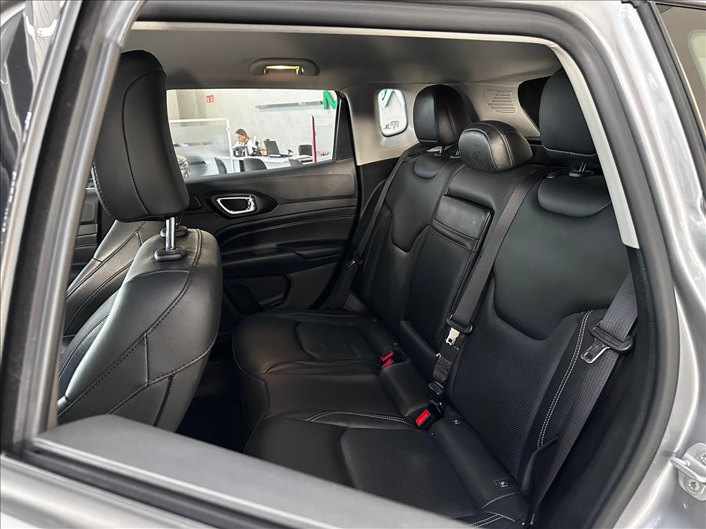 COMPASS 1.3 T270 TURBO FLEX LONGITUDE AT68