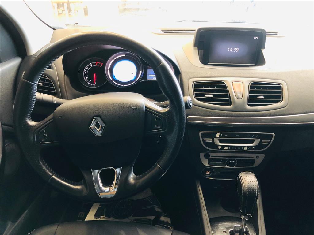 FLUENCE 2.0 DYNAMIQUE 16V FLEX 4P AUTOMÁTICO11