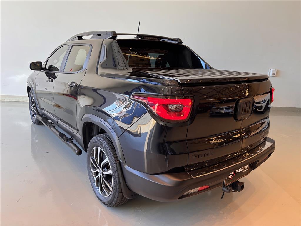 FIAT TORO 2.0 16V TURBO DIESEL ULTRA 4WD AT9-4 - Paraná Veículos Campinas - Veículos novos e seminovos com qualidade e procedência - 0